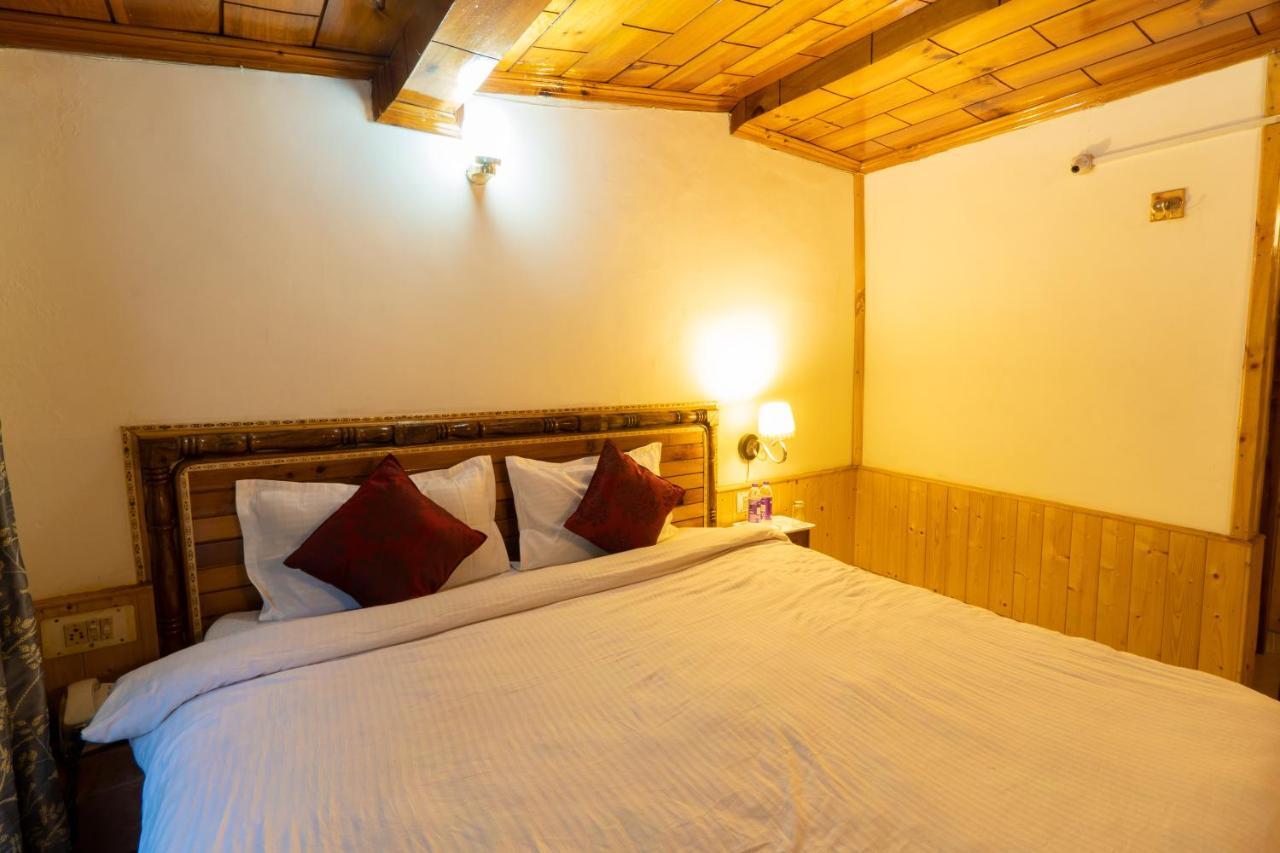 Holiday Home International -Vivaan Stays Manāli エクステリア 写真