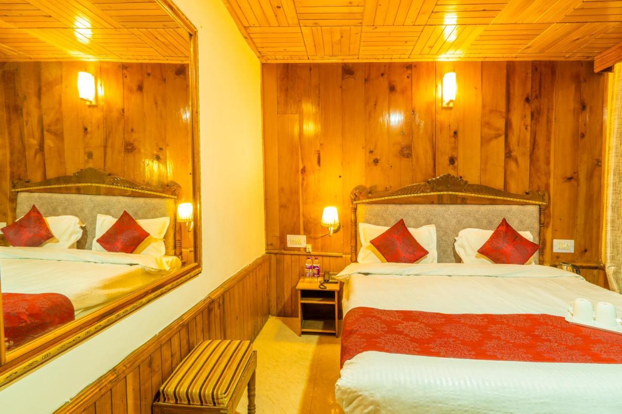Holiday Home International -Vivaan Stays Manāli エクステリア 写真