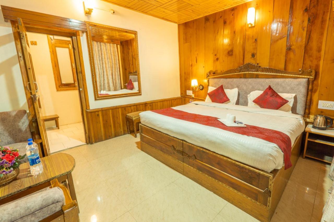 Holiday Home International -Vivaan Stays Manāli エクステリア 写真