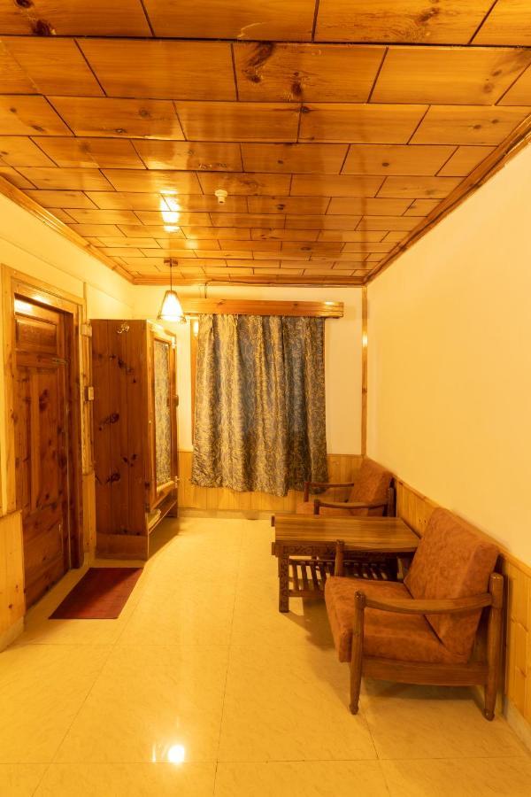 Holiday Home International -Vivaan Stays Manāli エクステリア 写真